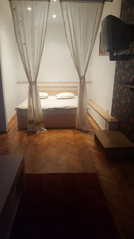 Hospitality Centrum - Nicolae Iorga Bukarest Exterior foto